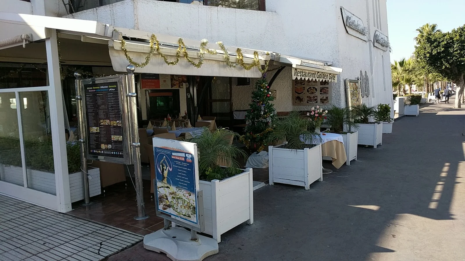 Golden_Gate_Restaurant_2MD5lXHY4bIbh0RB